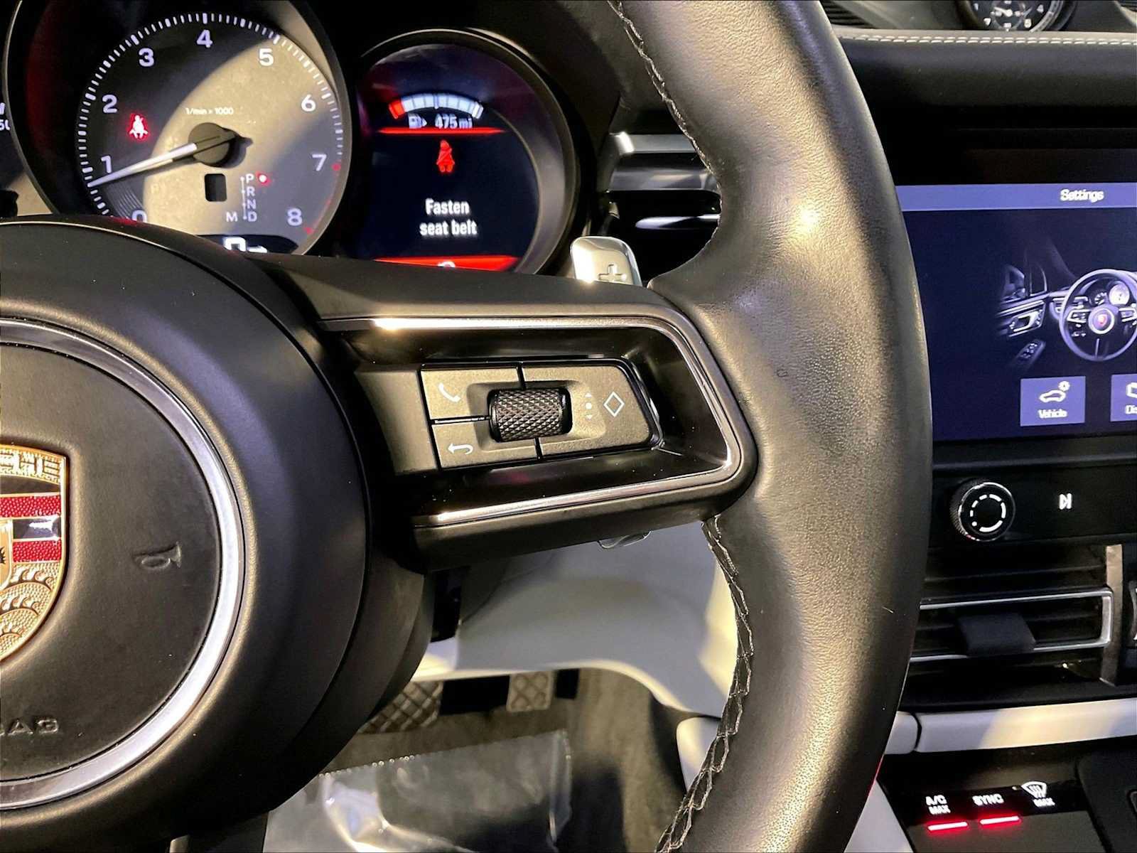 Certified 2023 Porsche Macan S AWD/4WD image 28