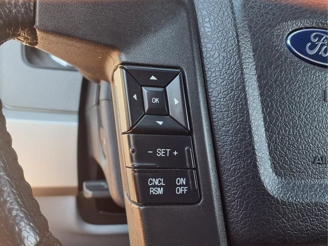 Used 2014 Ford F150 Lariat w/ Equipment Group 502A Luxury AWD/4WD image 31