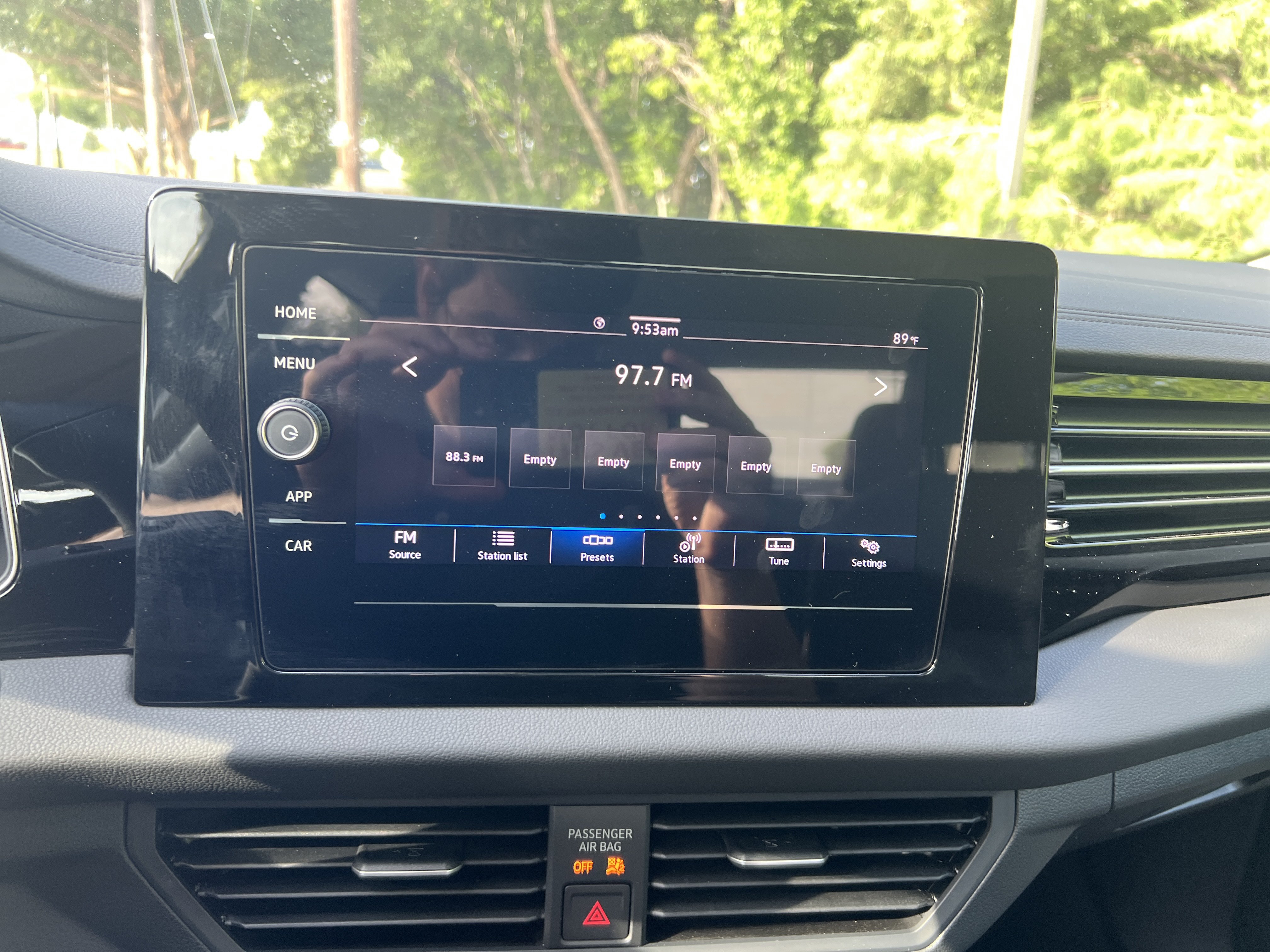 Certified 2025 Volkswagen Jetta S FWD image 21