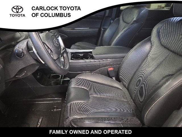 Used 2024 Hyundai Palisade Calligraphy FWD image 11
