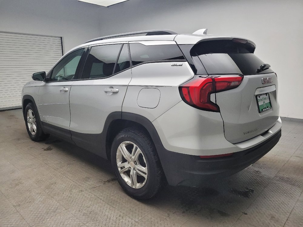 Used 2019 GMC Terrain SLE w/ Driver Convenience Package FWD image 3