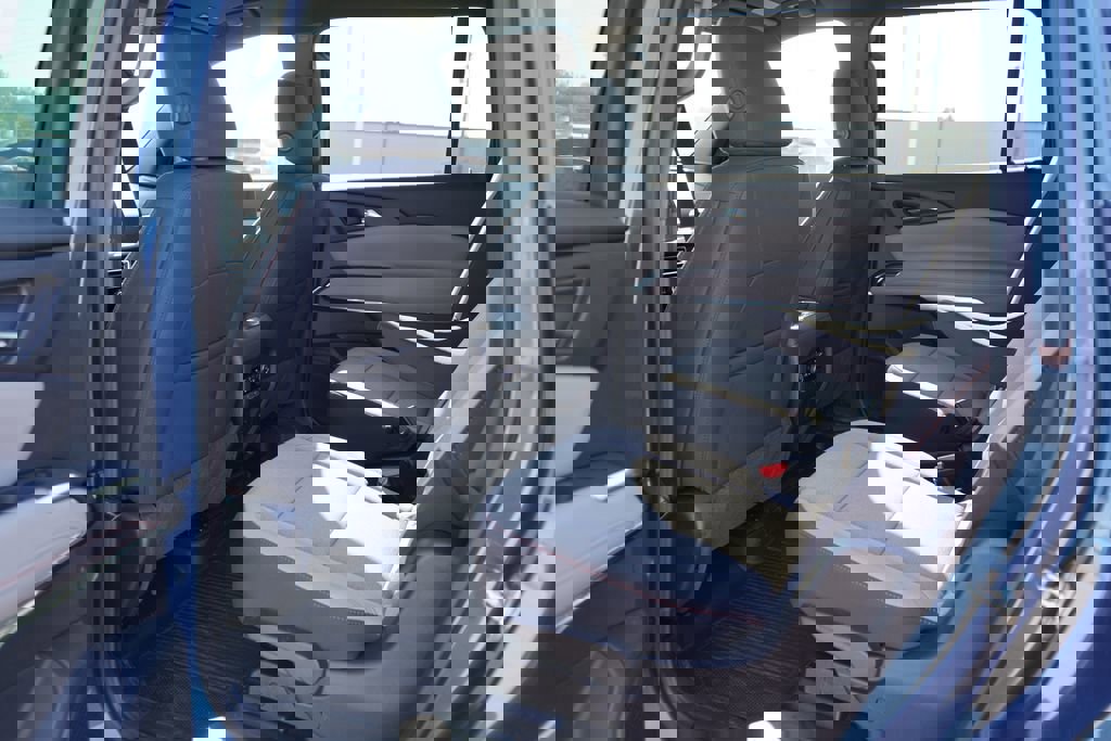 New 2026 Chevrolet Traverse LT w/ LPO, Floor Liner Package image 28