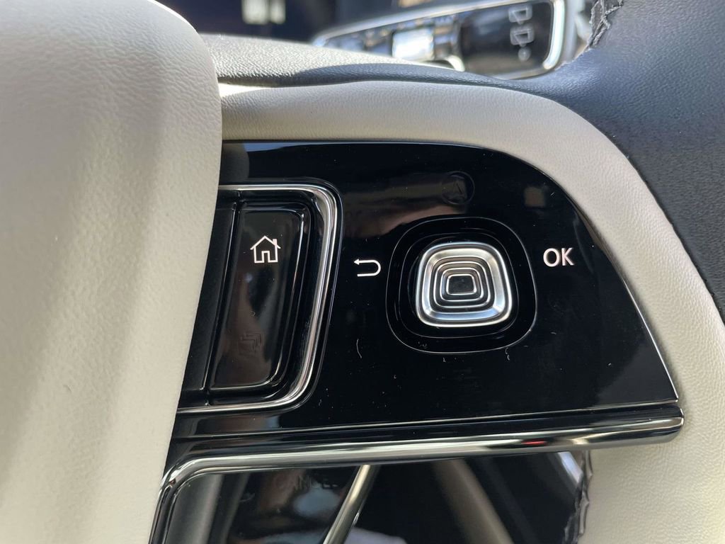 New 2026 Lincoln Corsair Premiere image 23