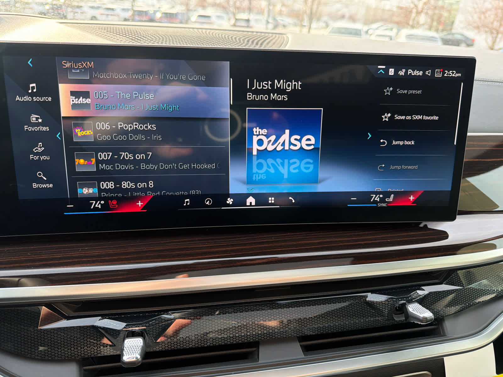 New 2026 BMW X5 xDrive40i w/ M Sport Package image 28