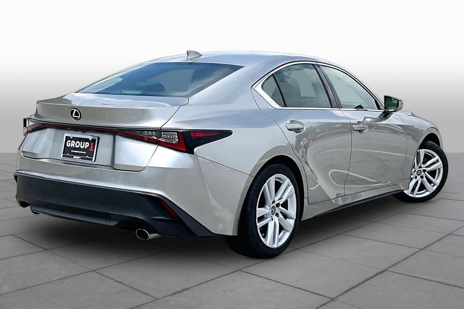 Used 2021 Lexus IS 300 w/ Accessory Package RWD image 13