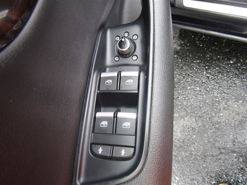 Used 2018 Audi Q7 3.0T Premium Plus image 11