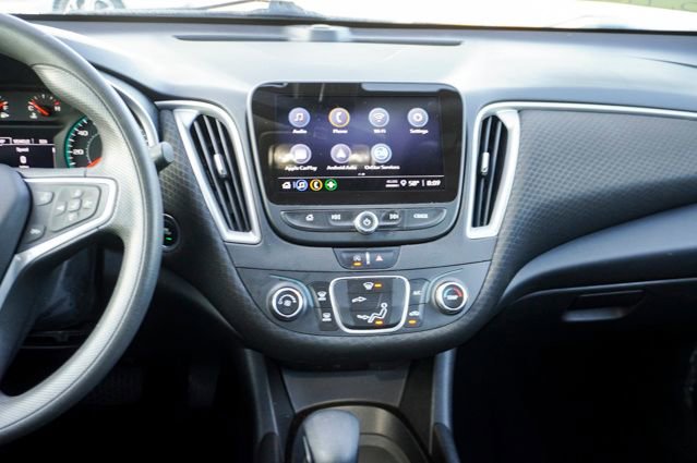 Used 2022 Chevrolet Malibu LS image 10