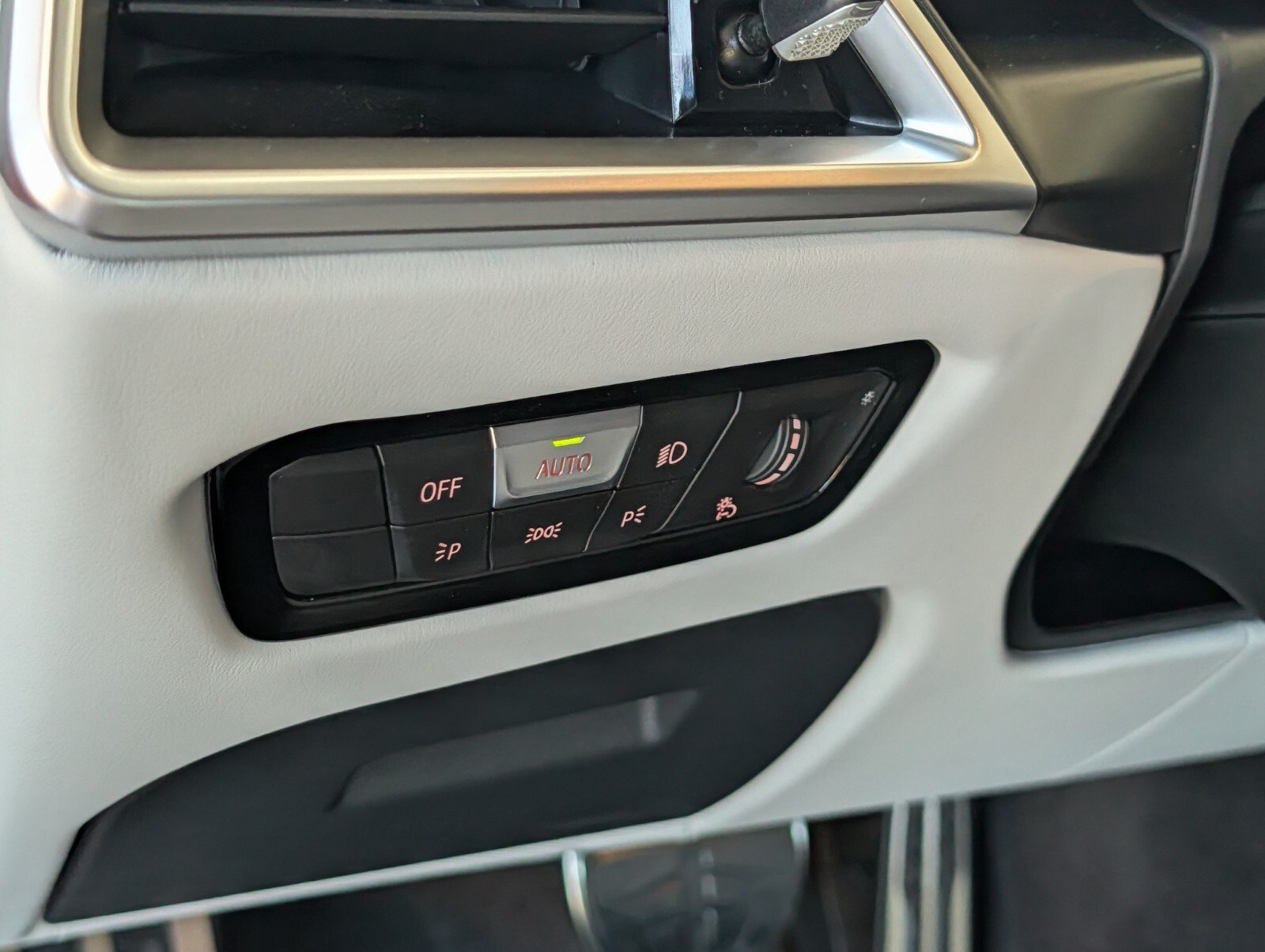 New 2027 BMW M4 xDrive Competition AWD/4WD image 16