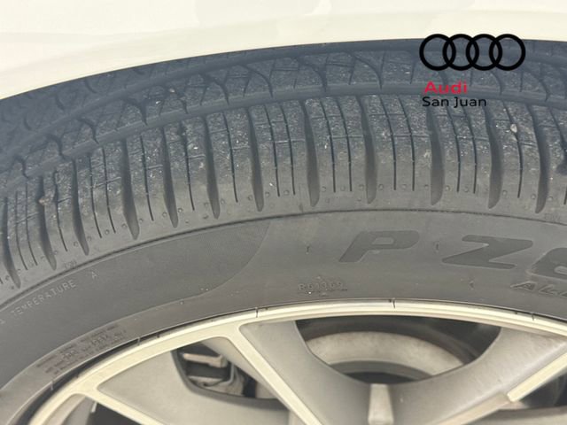 Used 2025 Audi Q3 2.0T Premium w/ Convenience Package image 5