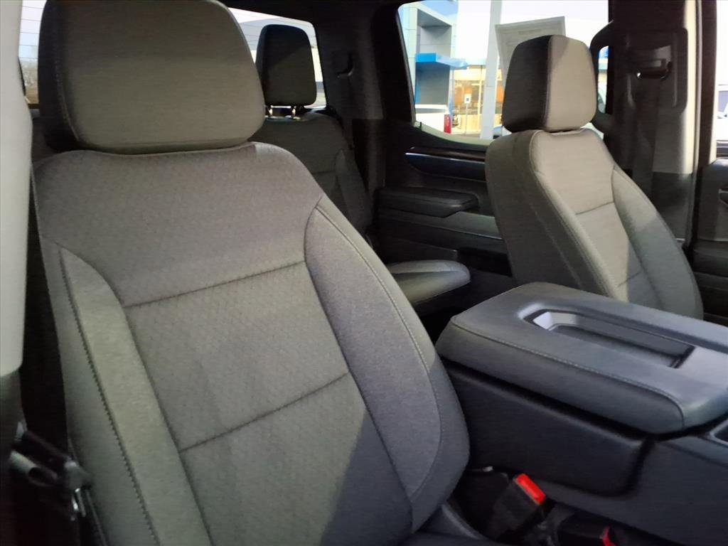 Used 2024 Chevrolet Silverado 1500 LT image 20