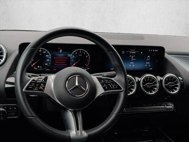 Certified 2024 Mercedes-Benz GLA 250 image 16