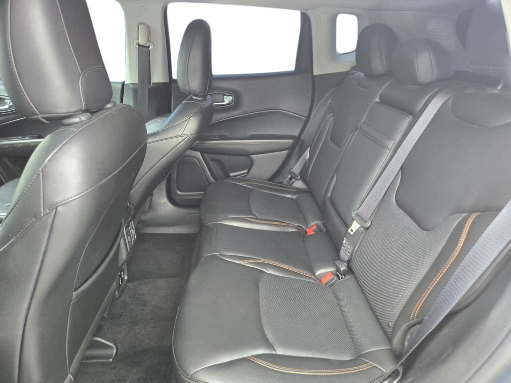 Used 2018 Jeep Compass Limited w/ Navigation Group AWD/4WD image 20
