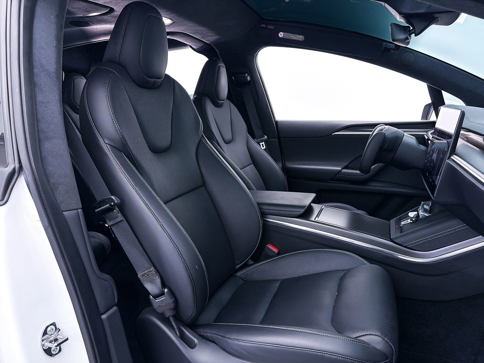 Used 2022 Tesla Model X Plaid image 31