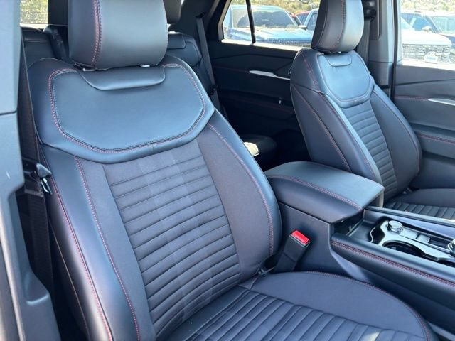 New 2026 Ford Explorer ST-Line w/ ST-Line Street Pack AWD/4WD image 22