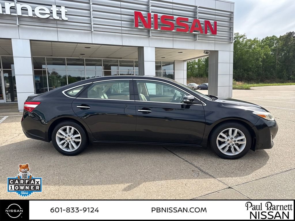 Used 2014 Toyota Avalon XLE Premium image 7