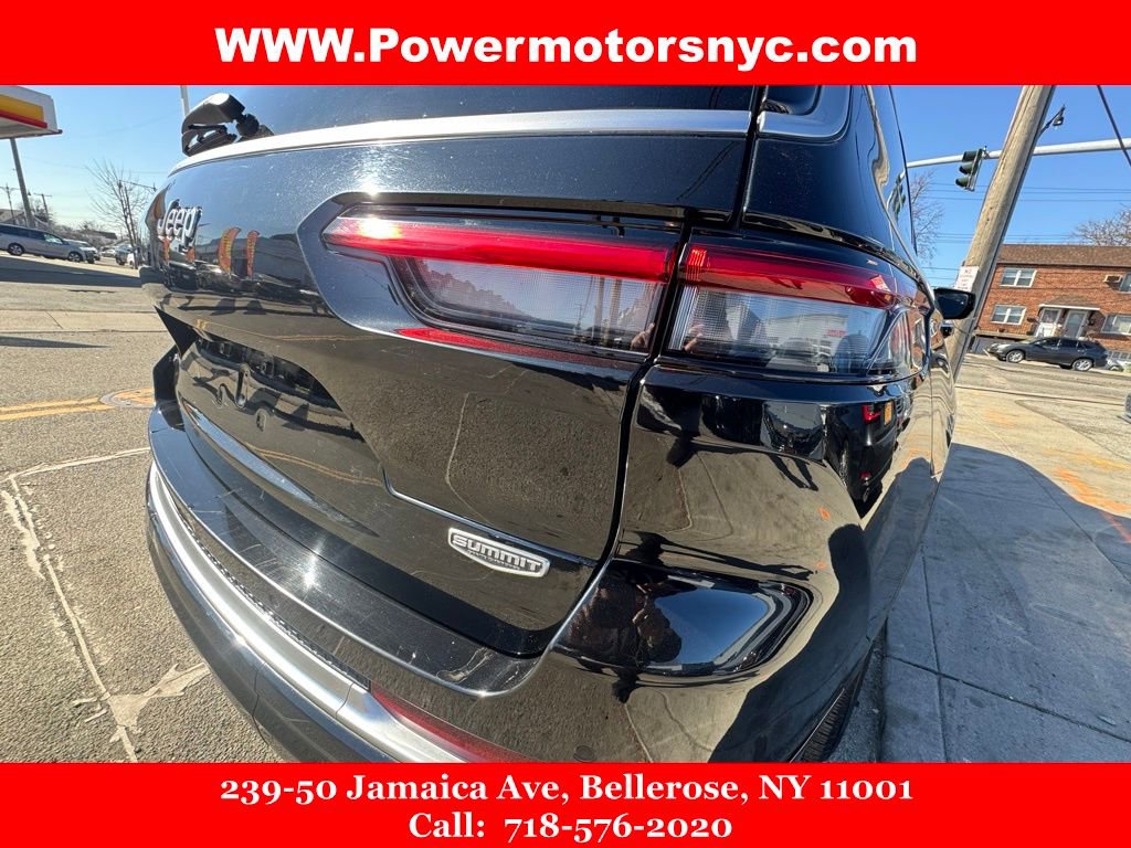 Used 2022 Jeep Grand Cherokee L Summit w/ Advanced Protech Group IV RWD image 13