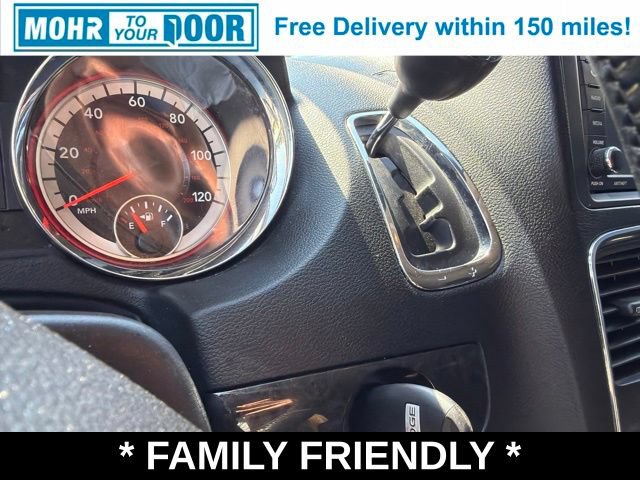 Used 2018 Dodge Grand Caravan SE w/ UConnect Hands-Free Group FWD image 19