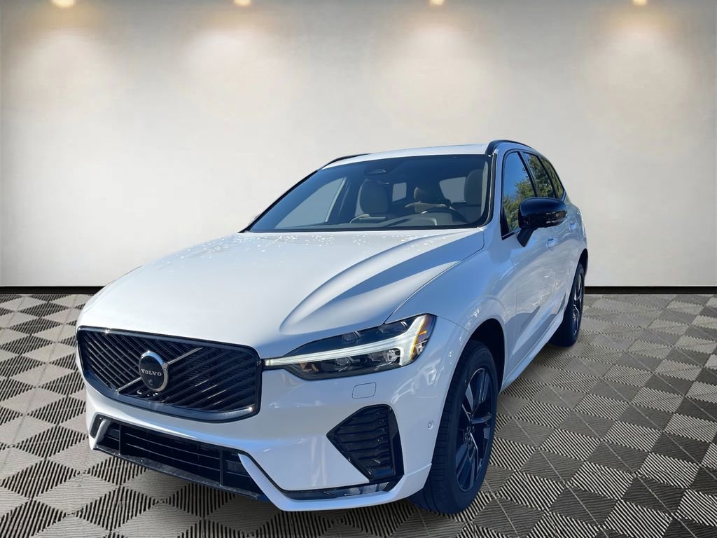 New 2026 Volvo XC60 B5 Plus w/ Climate Package image 7