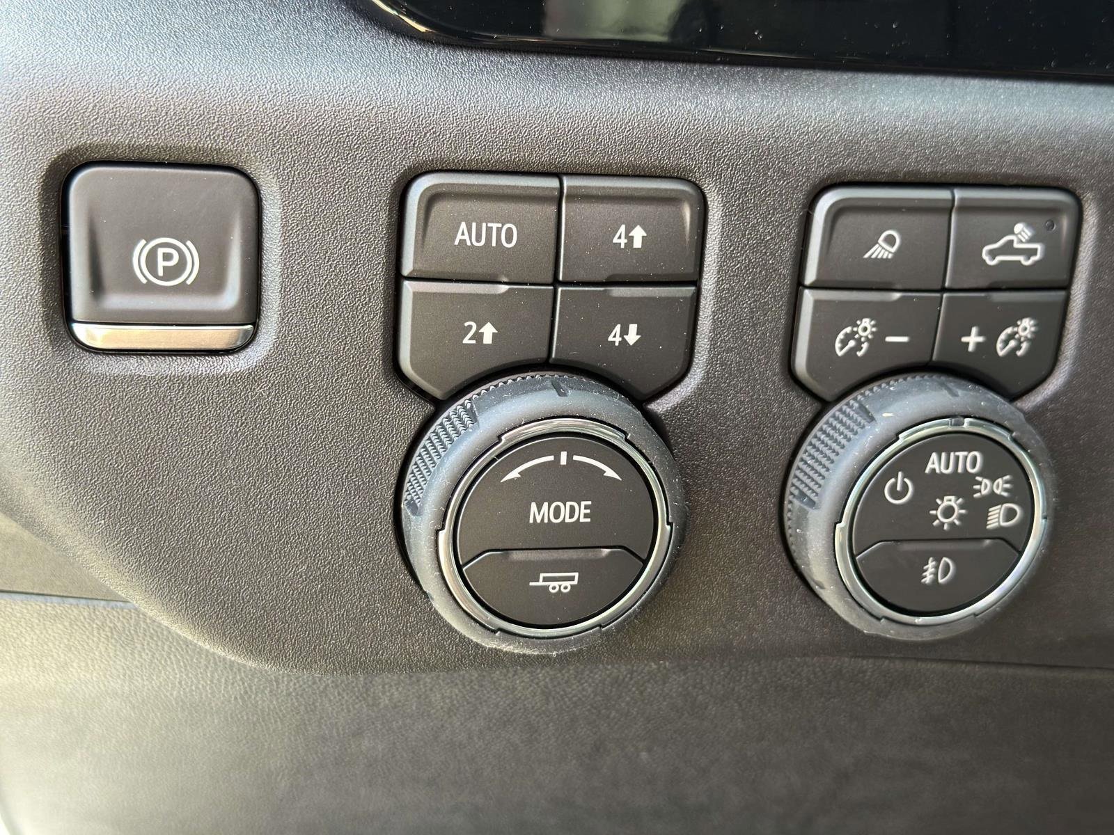 New 2026 Chevrolet Silverado 2500 LTZ w/ Trail Boss Package image 17