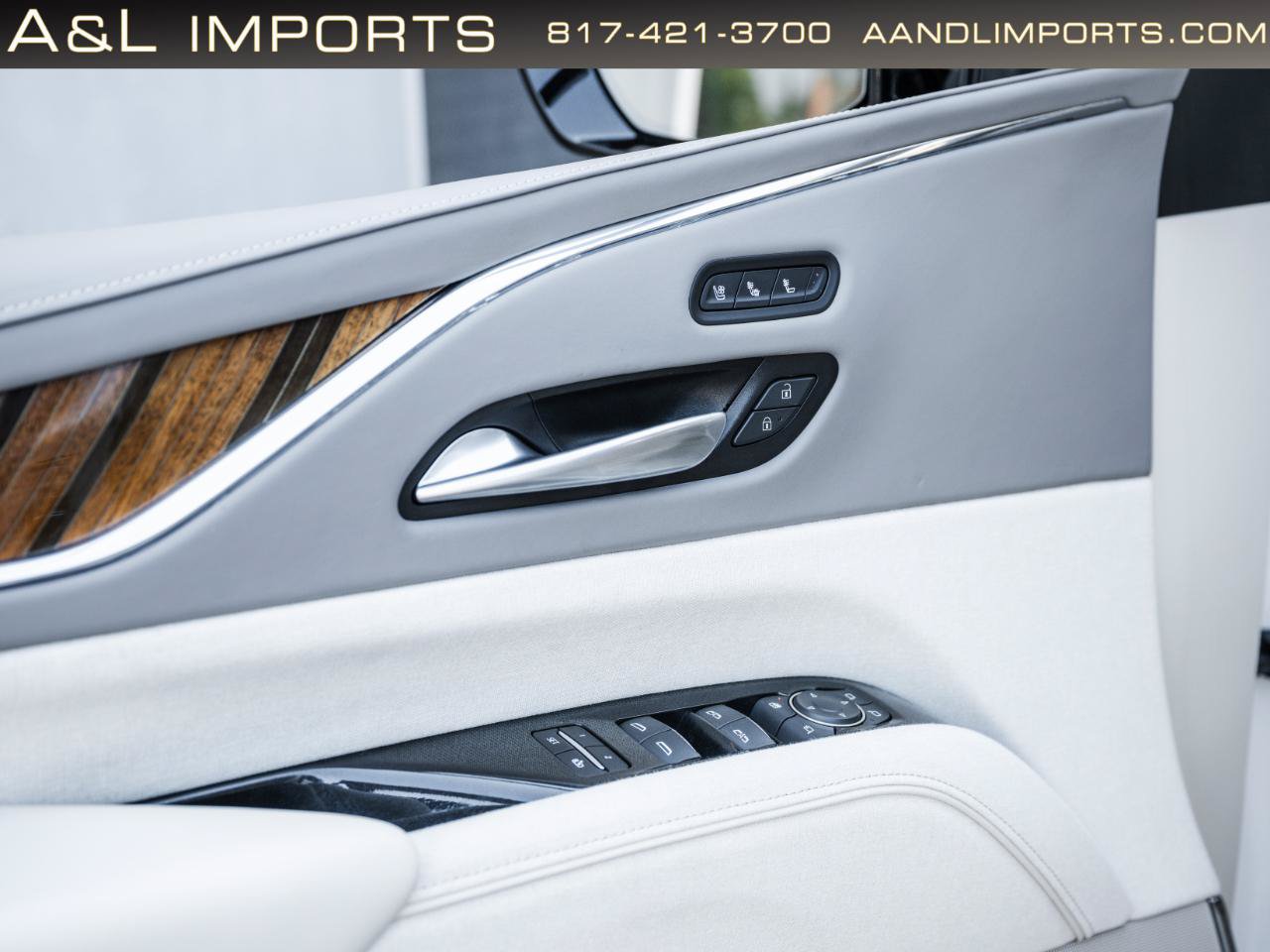 Used 2024 Cadillac Escalade Sport Platinum w/ LPO, ONYX Package AWD/4WD image 46