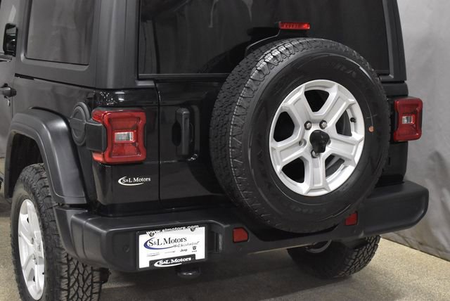 Used 2020 Jeep Wrangler Sport S image 9