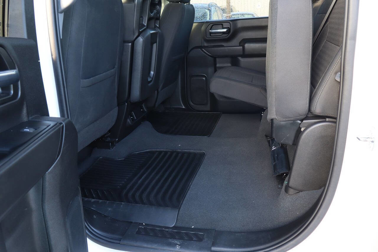 Used 2023 Chevrolet Silverado 2500 LT image 19