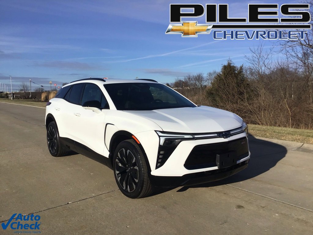 Used 2024 Chevrolet Blazer EV RS image 1