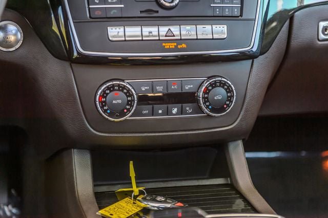 Used 2018 Mercedes-Benz GLS 450 4MATIC w/ Premium Package image 36