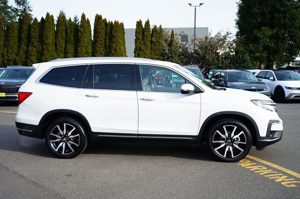 Used 2022 Honda Pilot Elite image 4