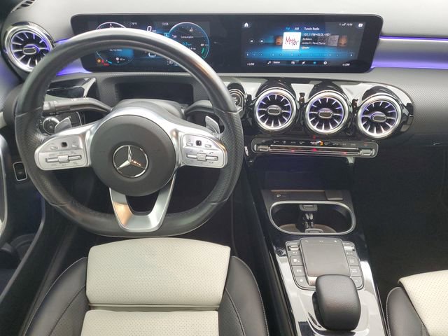 Used 2022 Mercedes-Benz A 220 image 15