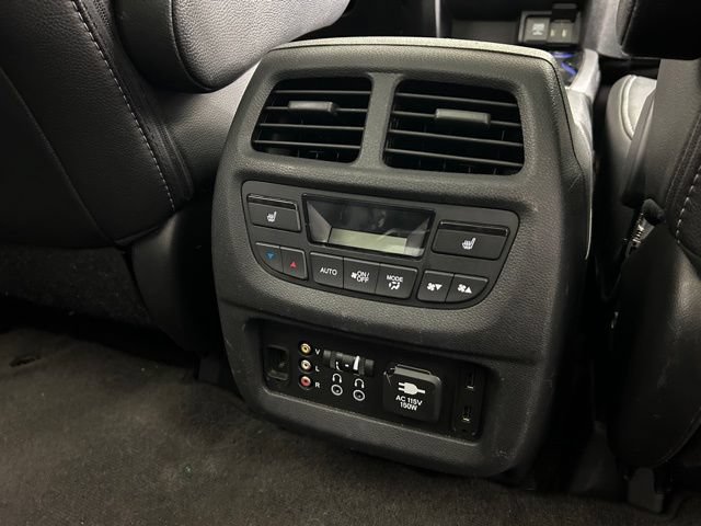 Used 2016 Honda Pilot Elite image 15
