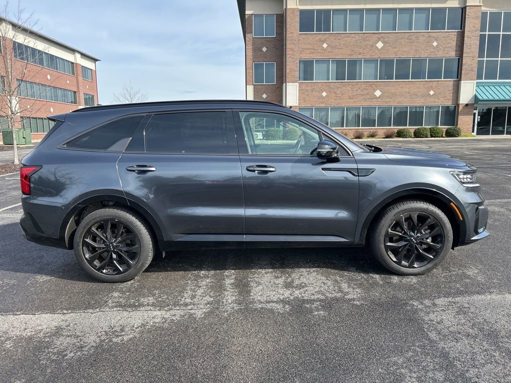 Used 2022 Kia Sorento SX image 8