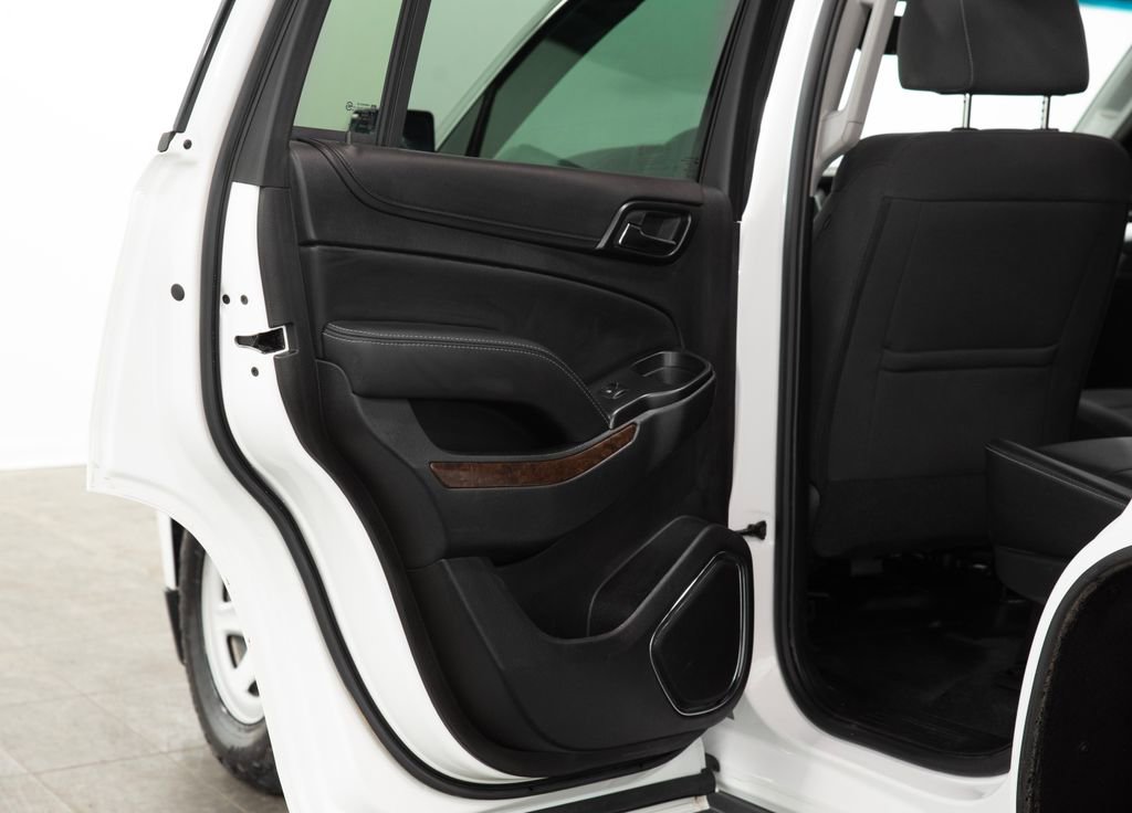 Used 2016 Chevrolet Tahoe 4WD image 9