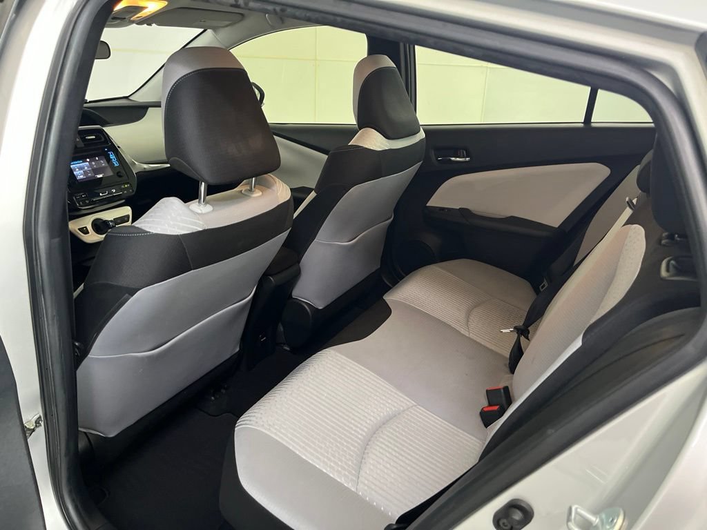 Used 2017 Toyota Prius Two w/ Prius Two Safety Plus Package FWD image 25