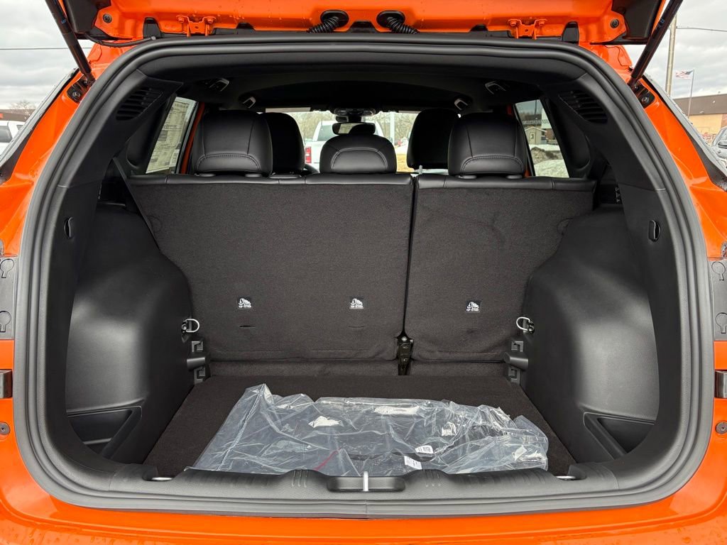 New 2026 Jeep Compass Latitude AWD/4WD image 6