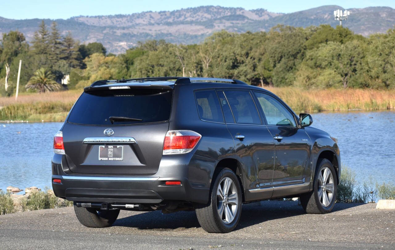 Used 2012 Toyota Highlander Limited image 10