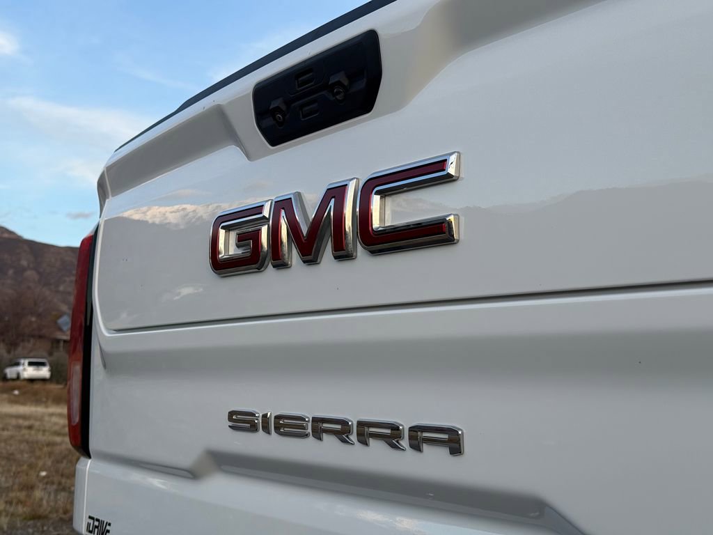 Used 2023 GMC Sierra 1500 SLE image 14