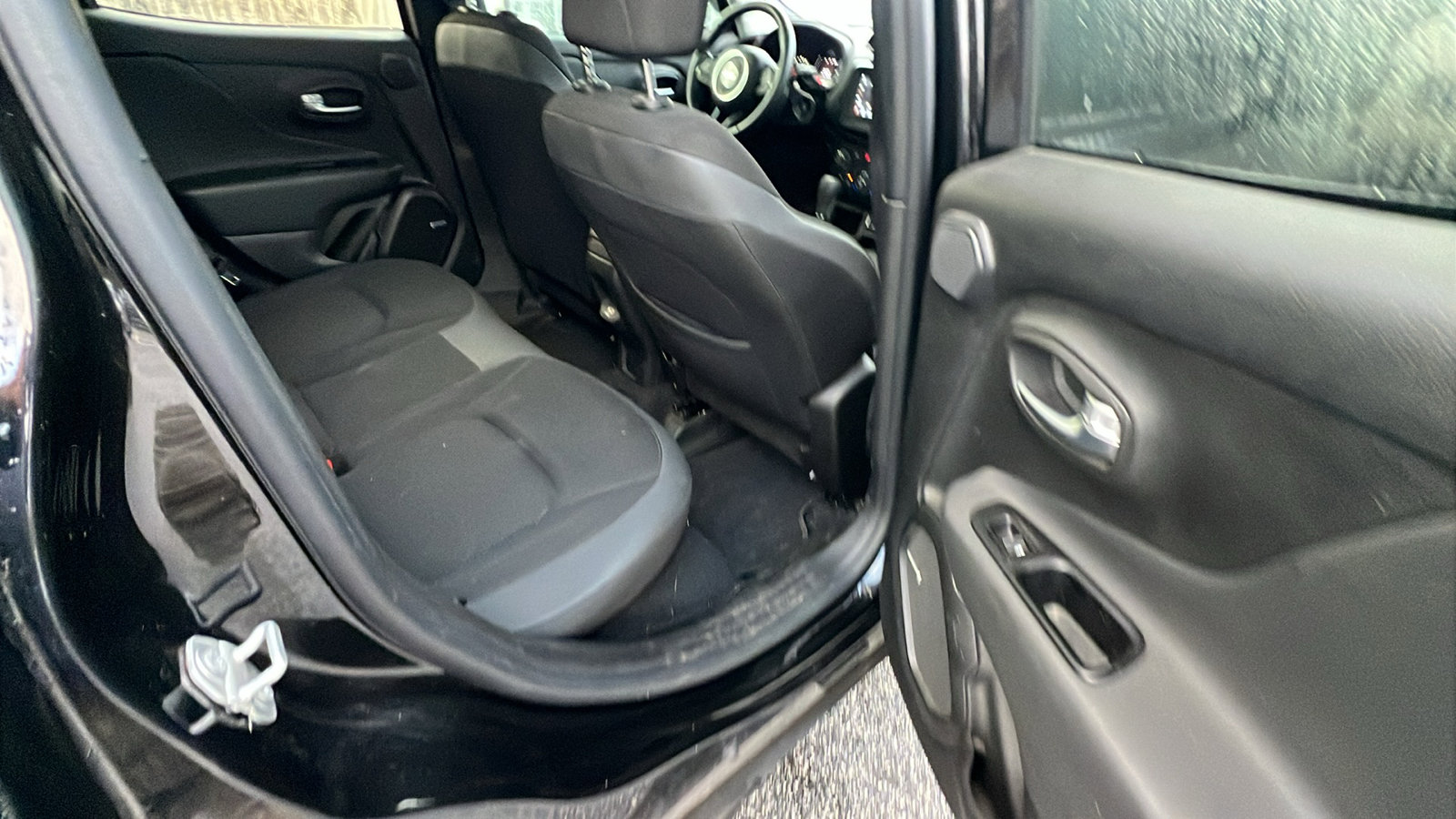 Used 2020 Jeep Renegade Altitude image 21