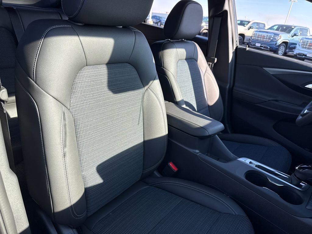 New 2026 Buick Envista Preferred FWD image 36
