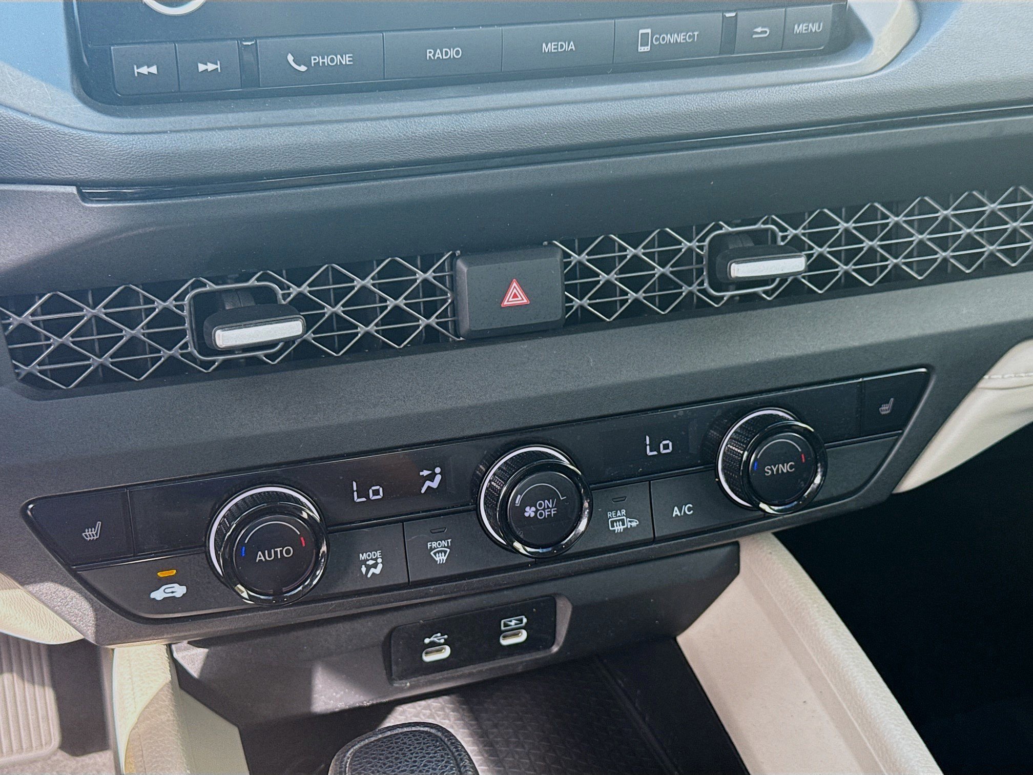 Used 2023 Honda Accord EX image 14