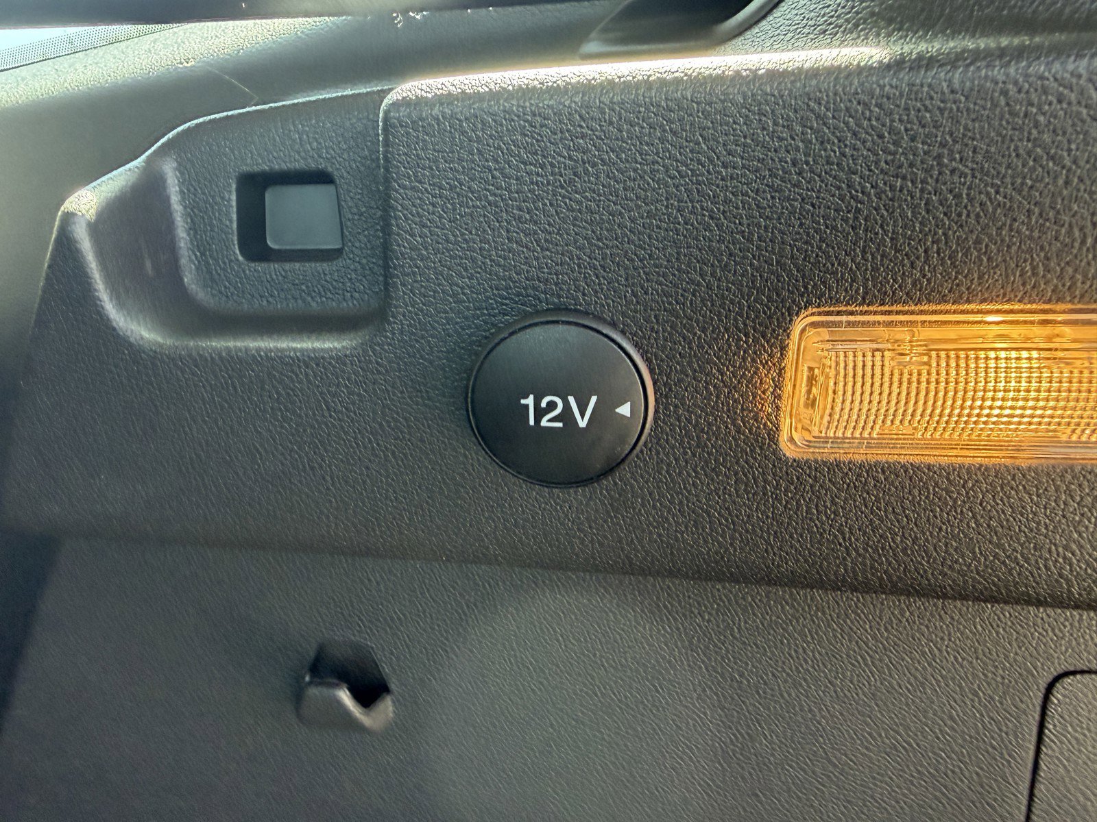 Used 2017 Ford Escape S FWD image 9