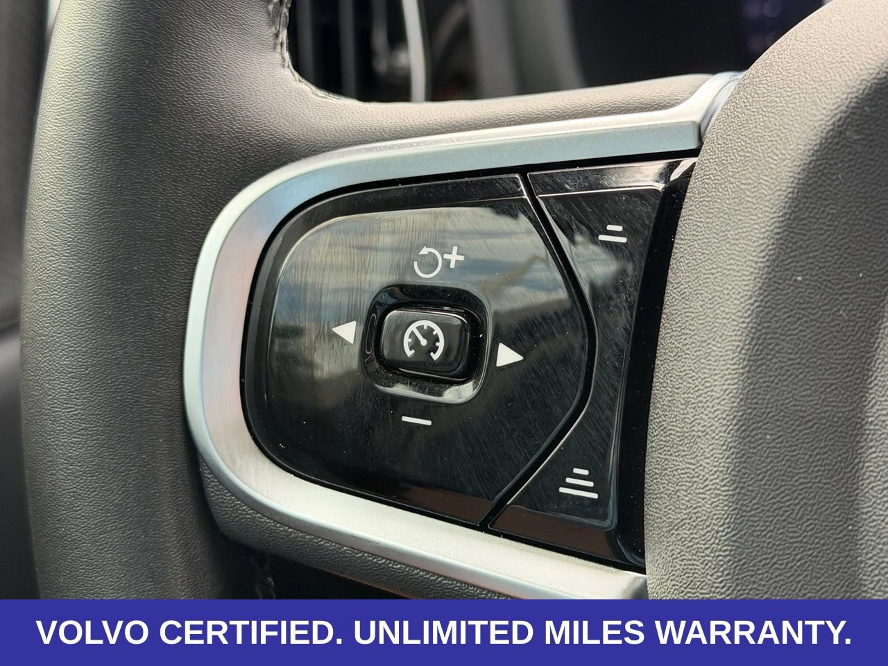 Certified 2025 Volvo S60 T8 Plus w/ Climate Package AWD/4WD image 18