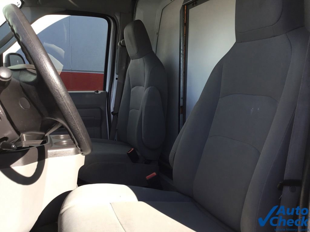 Used 2016 Ford E-350 and Econoline 350 Super Duty image 22