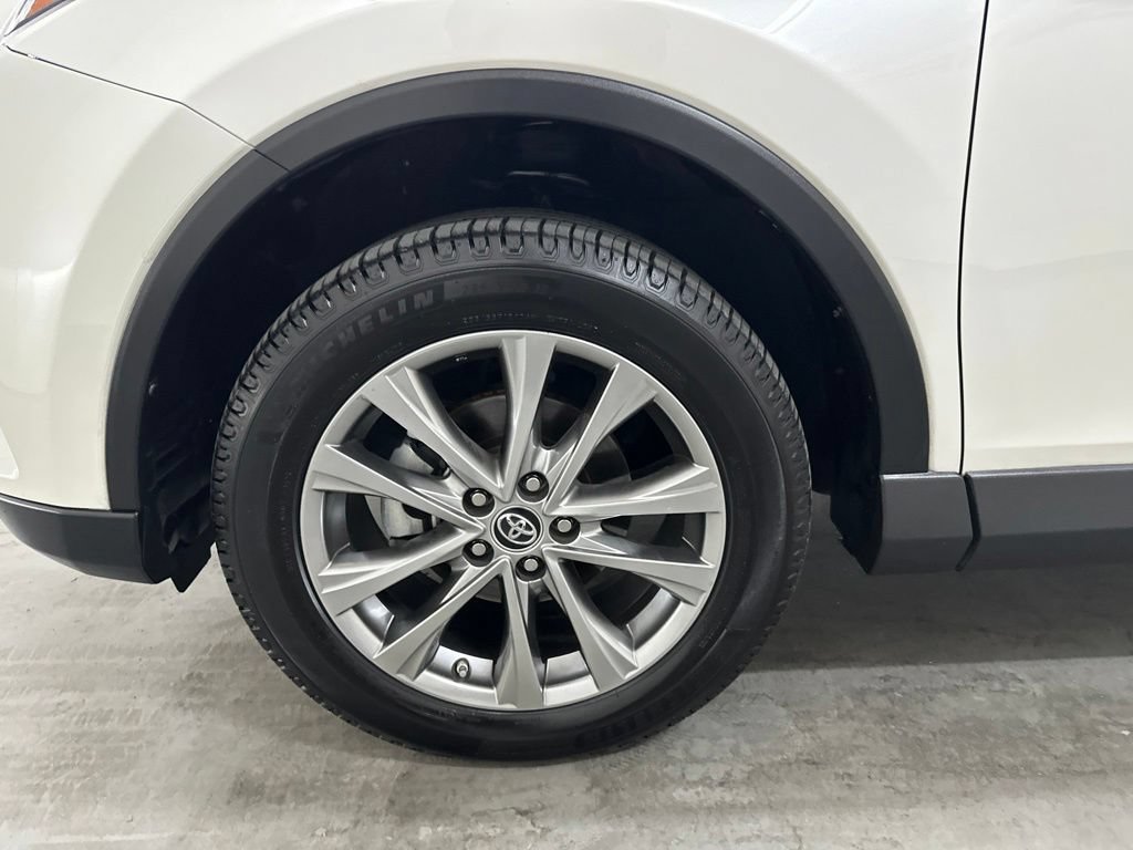 Used 2016 Toyota RAV4 Limited FWD image 63