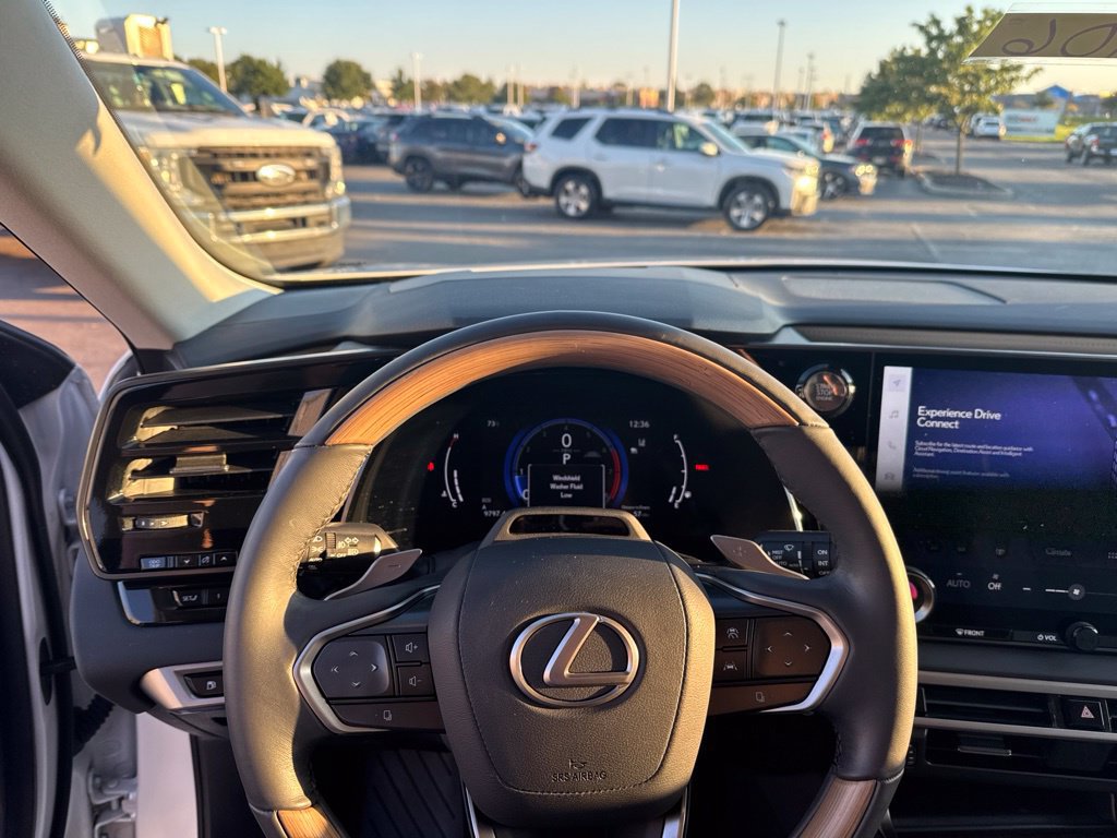 Used 2023 Lexus RX 350 Premium Plus w/ Cold Area Package AWD/4WD image 12