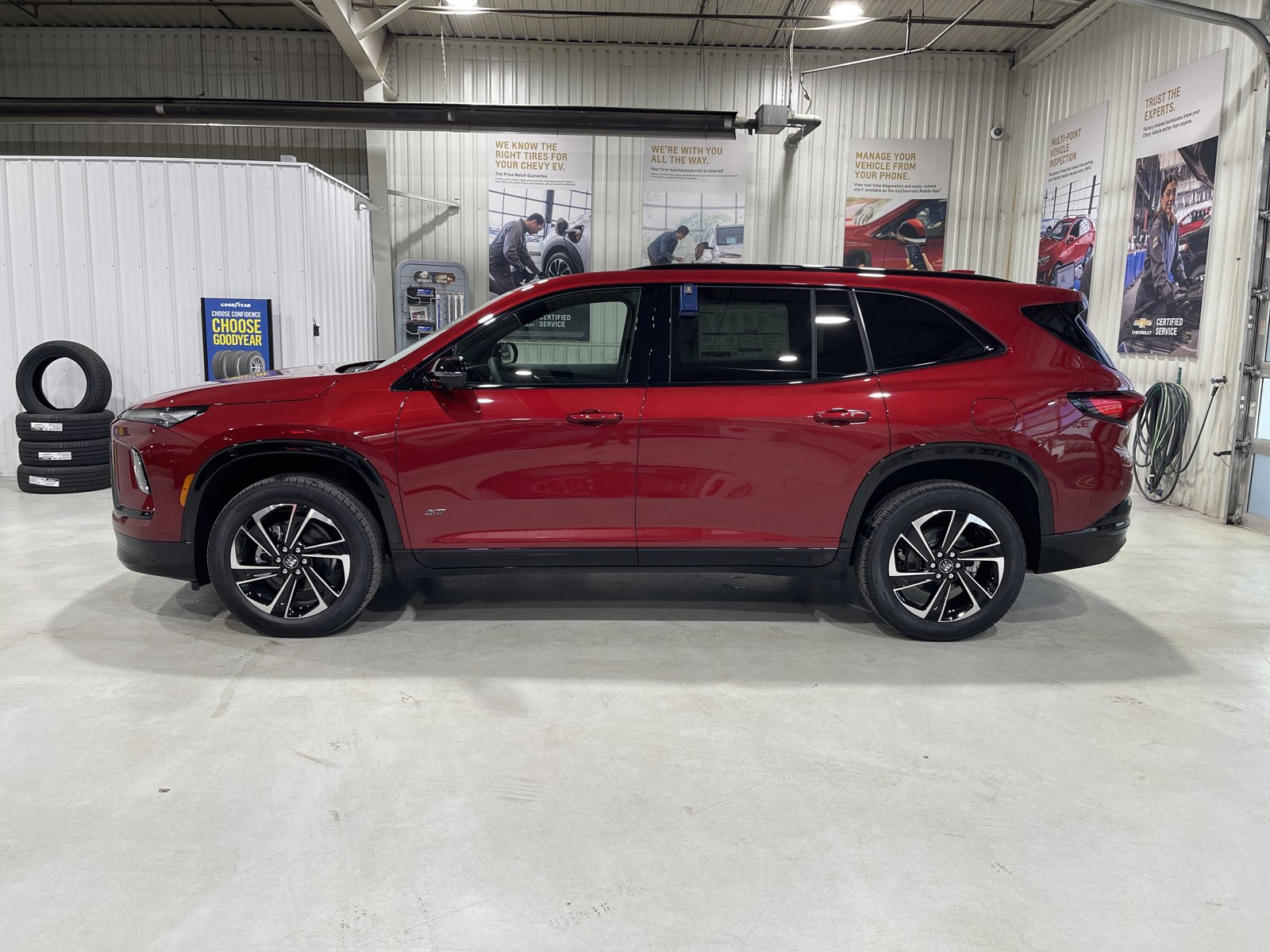 New 2026 Buick Enclave Sport Touring w/ Power Package image 5