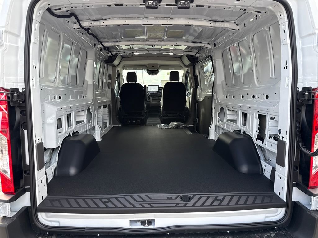 New 2026 Ford Transit 250 Low Roof image 20