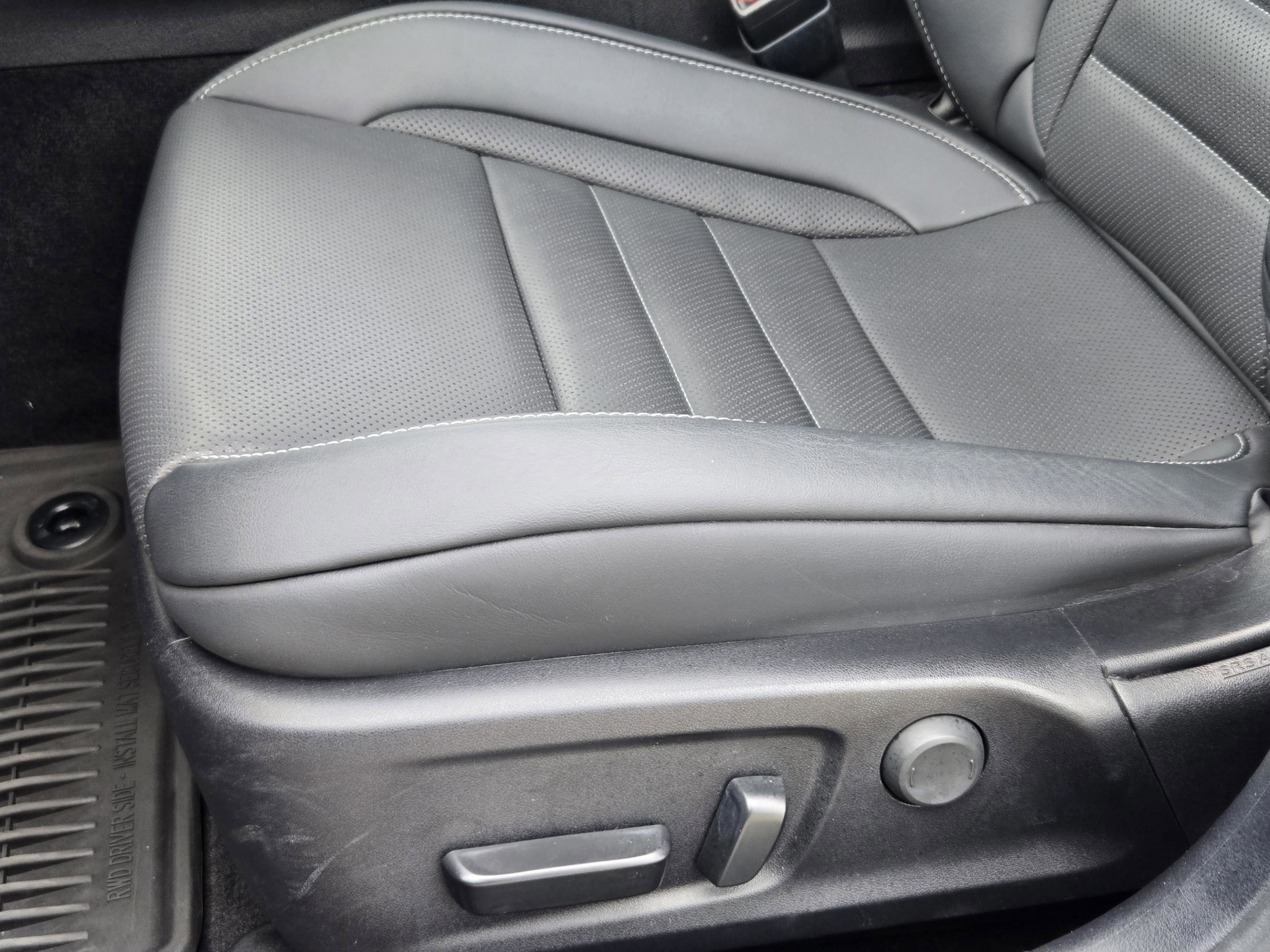 Used 2023 Lexus IS 350 F Sport w/ Navigation Package RWD image 25