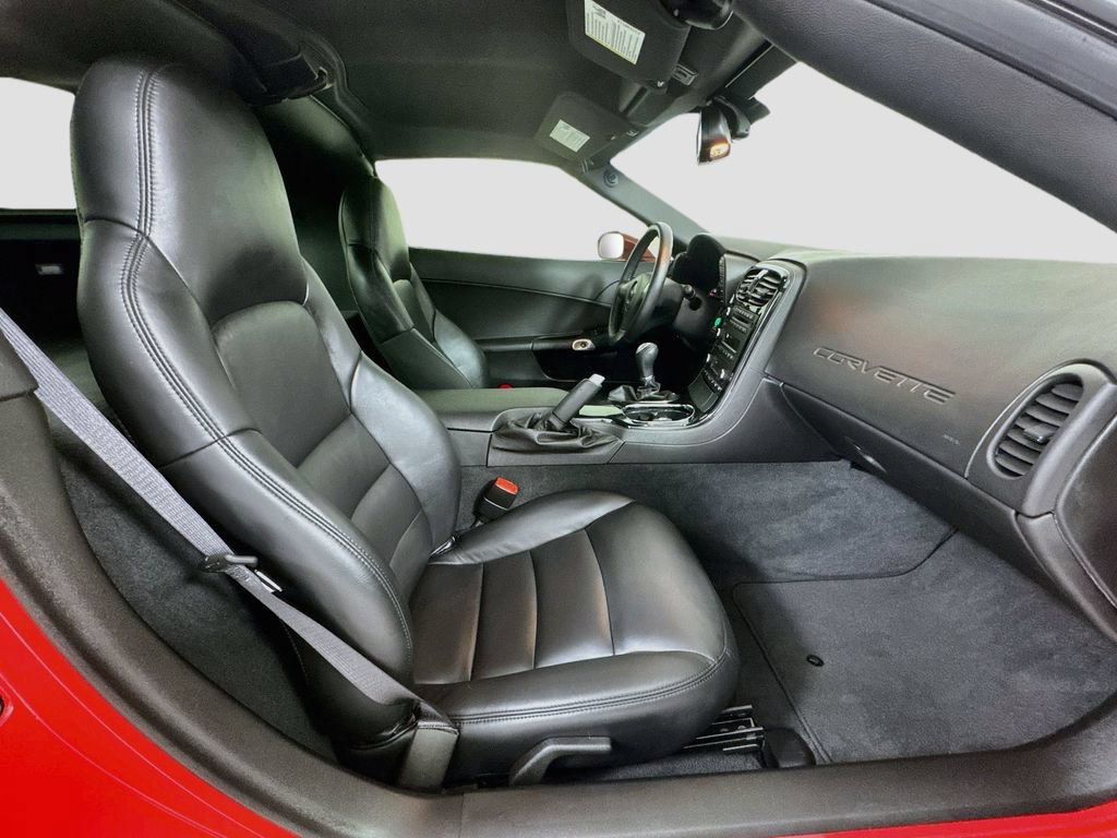 Used 2008 Chevrolet Corvette Coupe RWD image 25