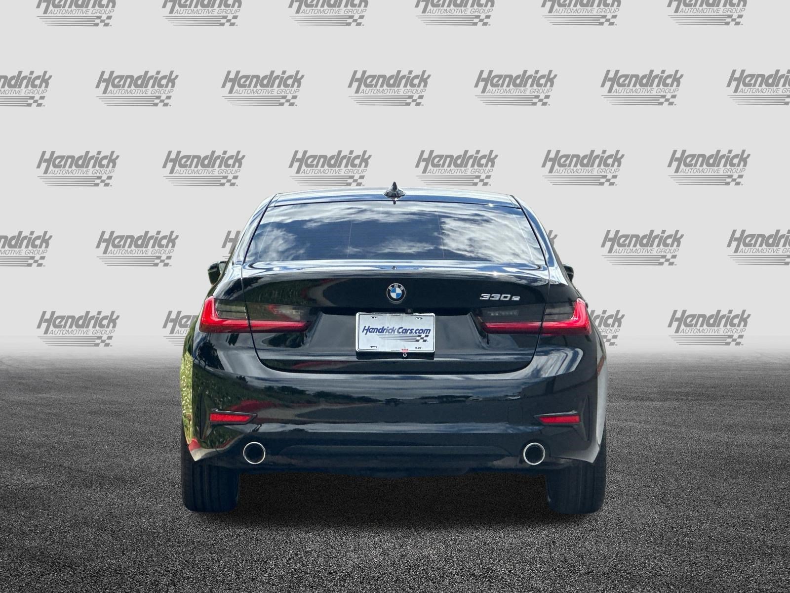 Used 2021 BMW 330e w/ Convenience Package RWD image 6